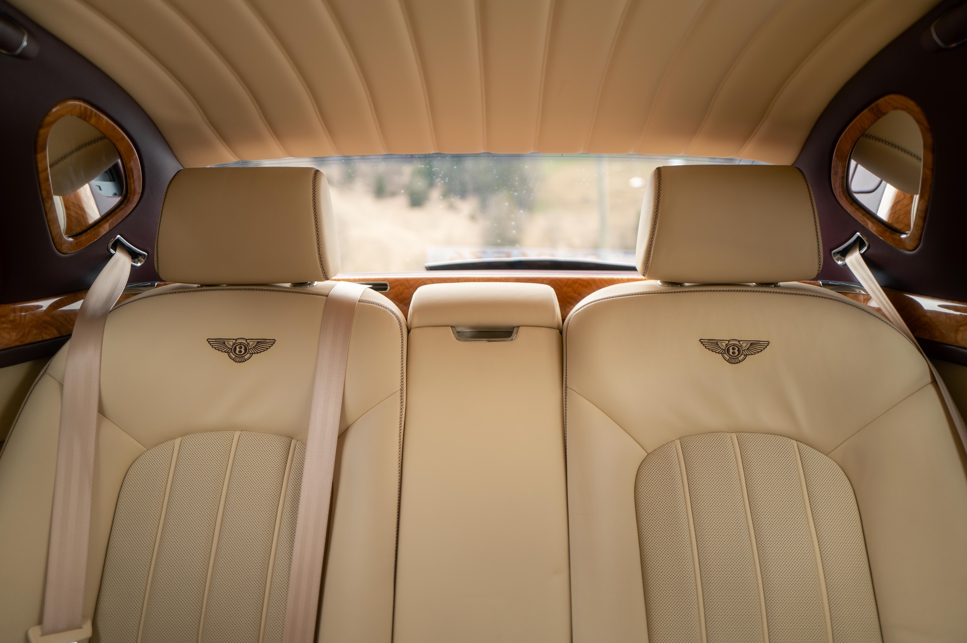BENTLEY Mulsanne - 1 of 2 "Merlin Spirit Special Edition"-image-14