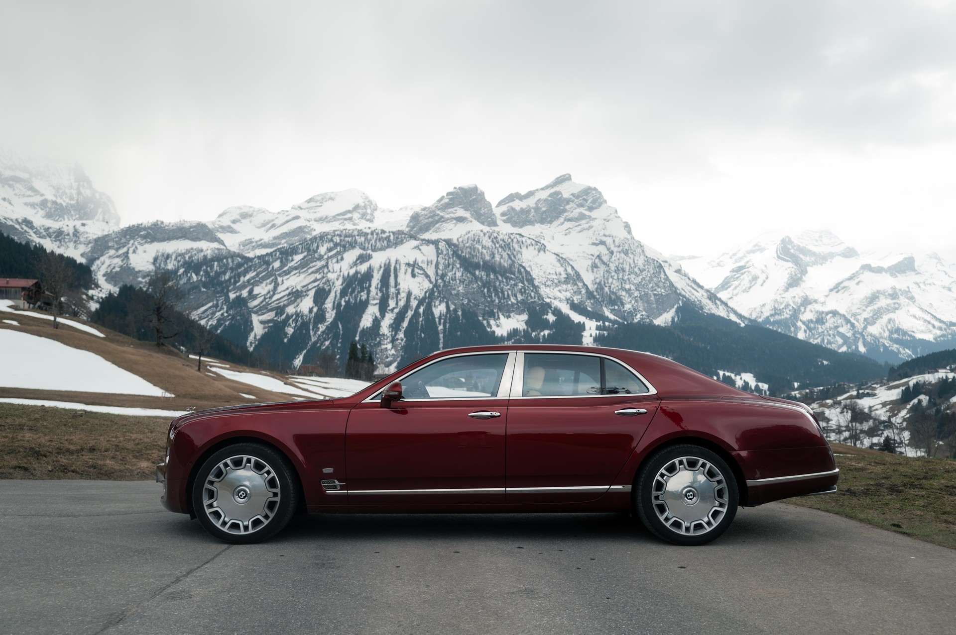 BENTLEY Mulsanne - 1 of 2 "Merlin Spirit Special Edition"-image-3