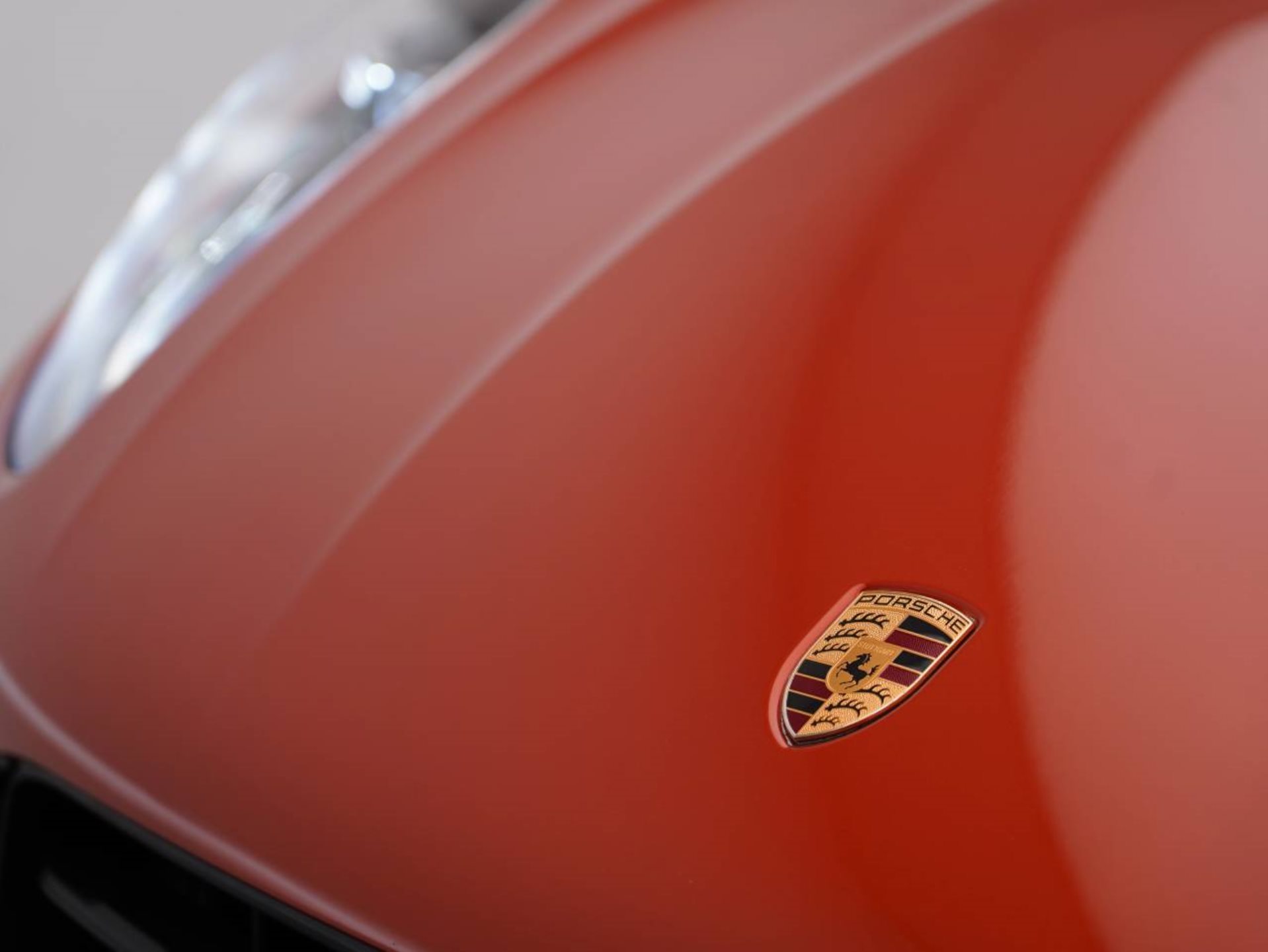 PORSCHE Macan T-image-10