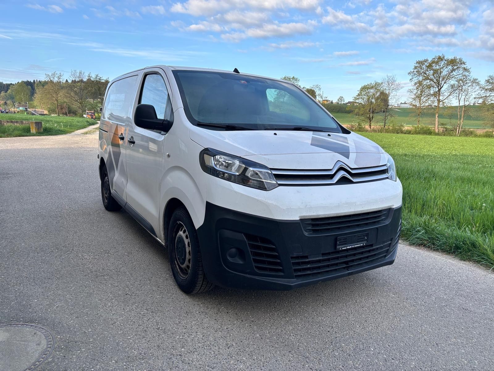 CITROEN Jumpy 1.6 BlueHDi 95 XS Attraction-image-13