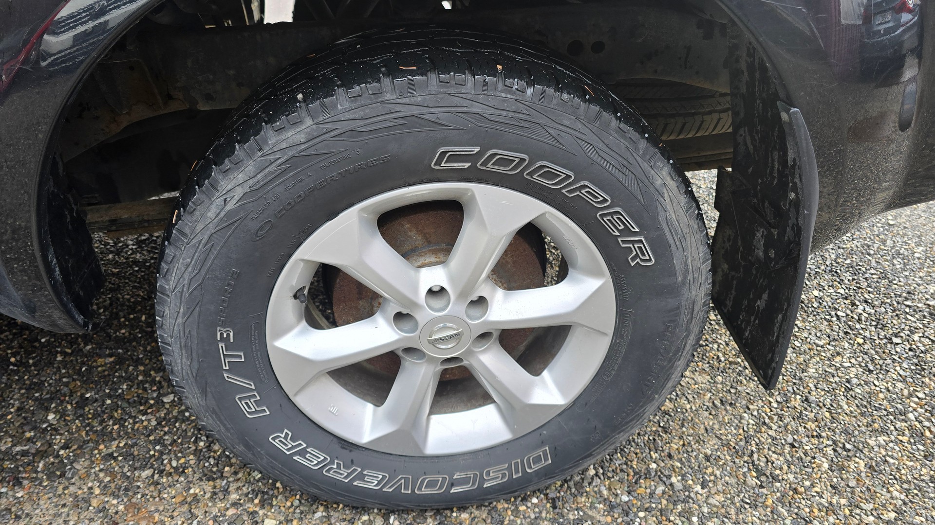 NISSAN Navara Double Cab LE 2.5 dCi 4WD-image-6