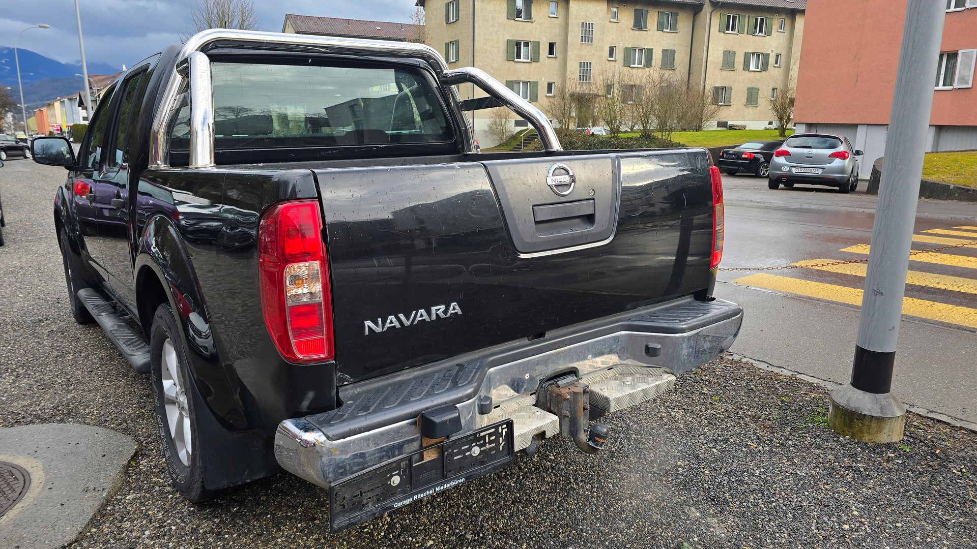 NISSAN Navara Double Cab LE 2.5 dCi 4WD-image-4