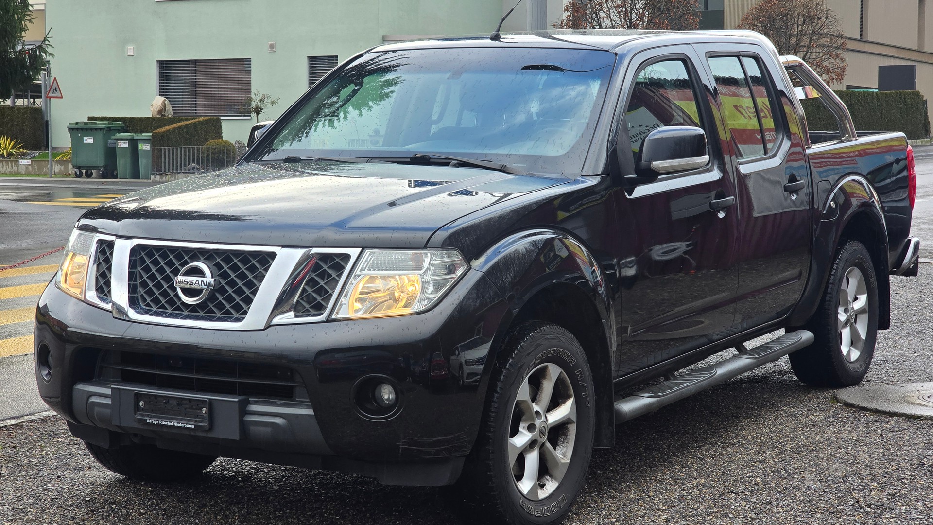 NISSAN Navara Double Cab LE 2.5 dCi 4WD