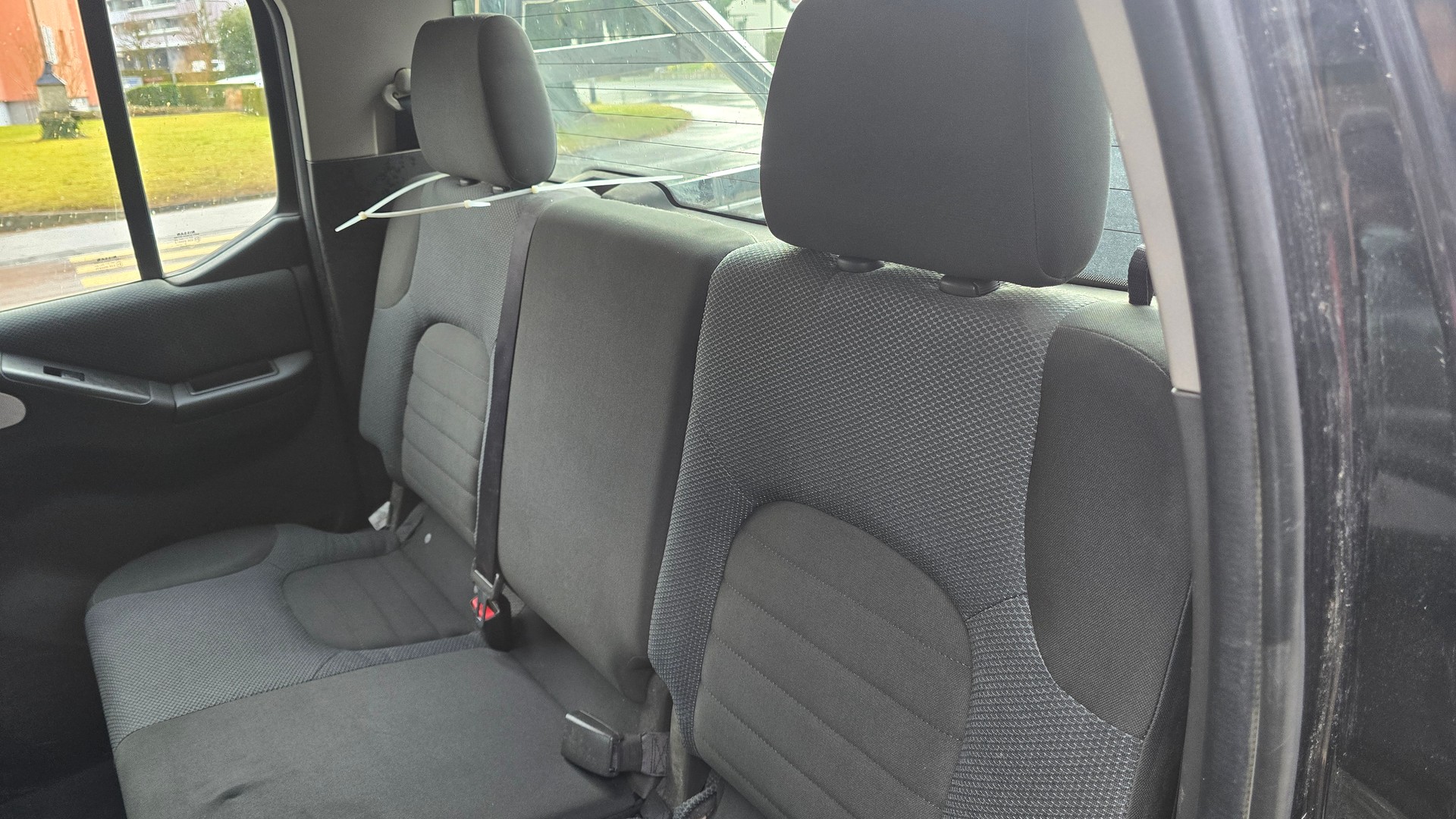 NISSAN Navara Double Cab LE 2.5 dCi 4WD-image-13