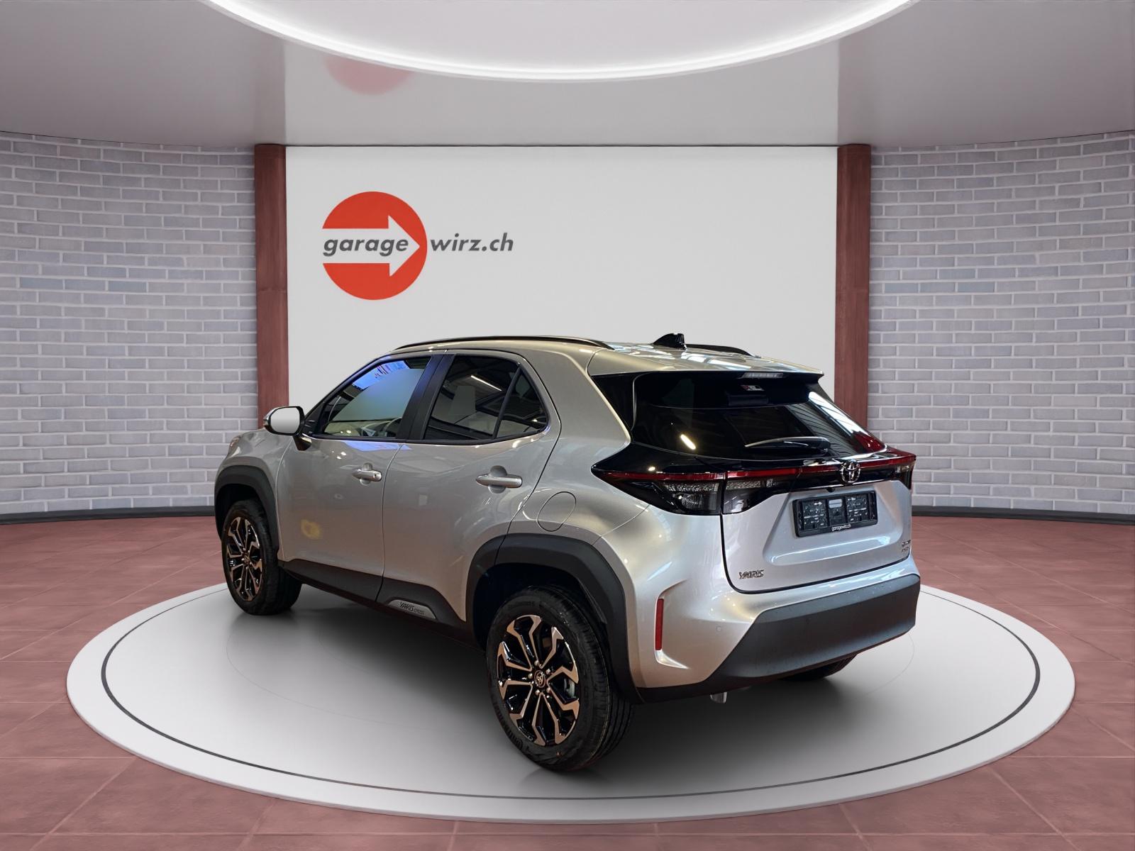 TOYOTA Yaris Cross 1.5 VVT-i HSD Trend AWD-i-showroom-element-2