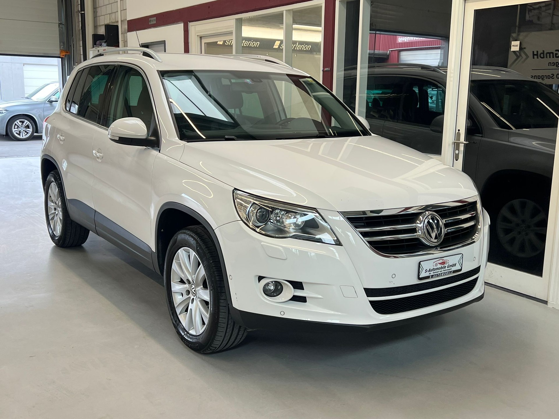 VW Tiguan 2.0 TDI Sport&Style DSG-image-9