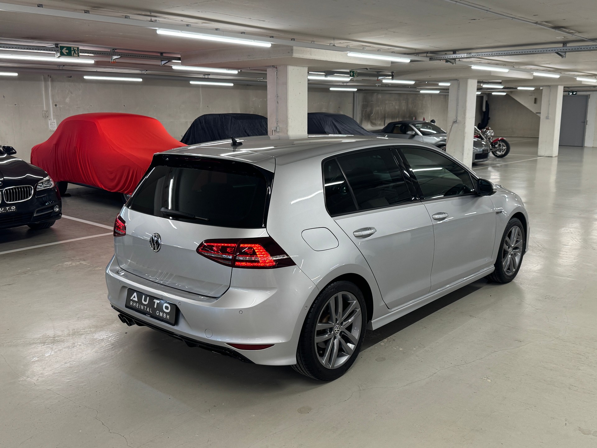 VW Golf 1.4 TSI Lounge R-Line DSG I Frisch ab MFK 02.26 I Frisch ab Service I 8-fach bereift I CH-Fhrz. I Garantie möglich I-image-4