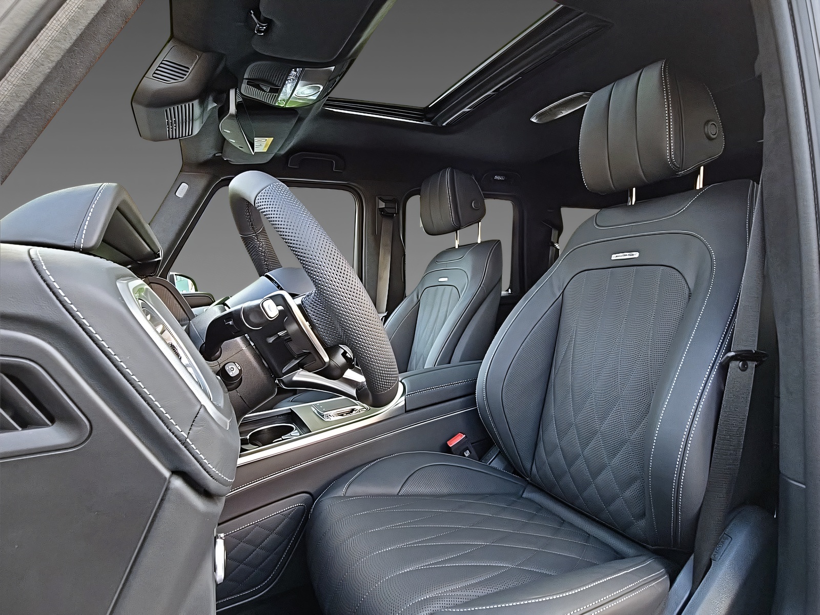 MERCEDES-BENZ G 63 AMG-image-11