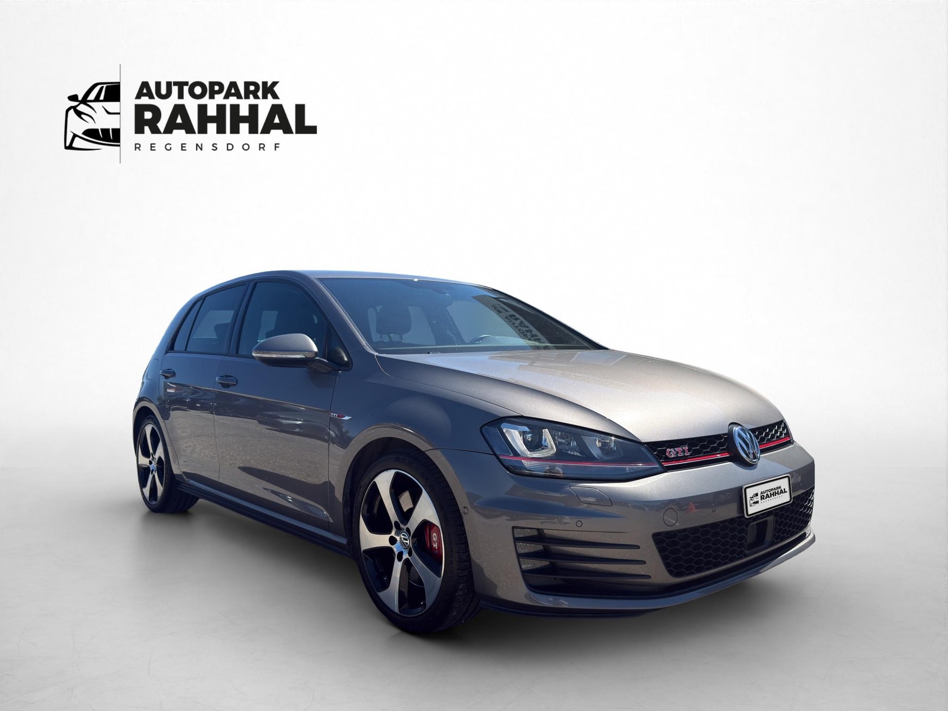 VW Golf VII 2.0 TSI GTI Performance-image-4