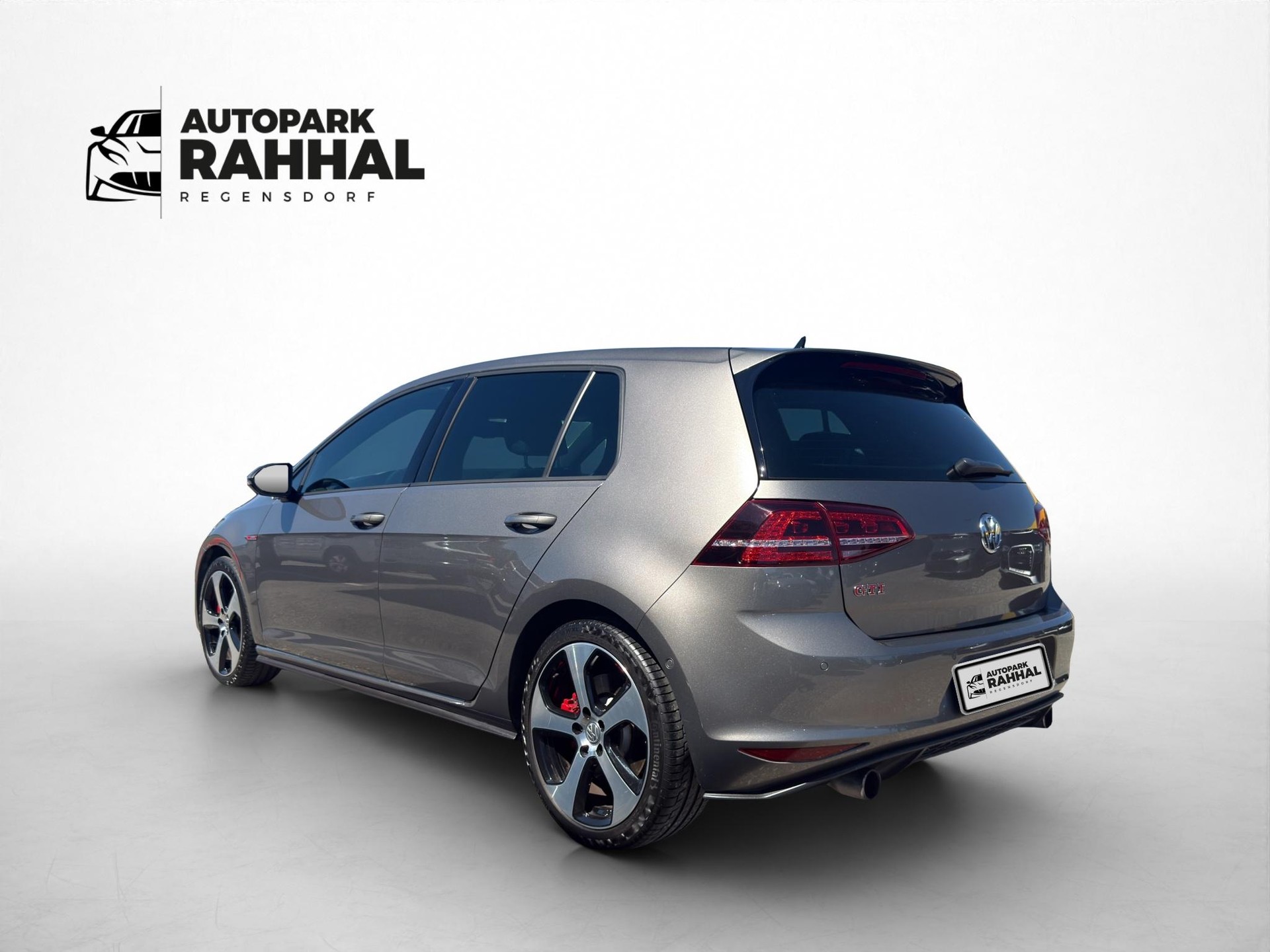 VW Golf VII 2.0 TSI GTI Performance-image-9