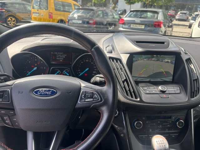FORD Kuga 2.0 TDCi ST Line High 4WD-image-9