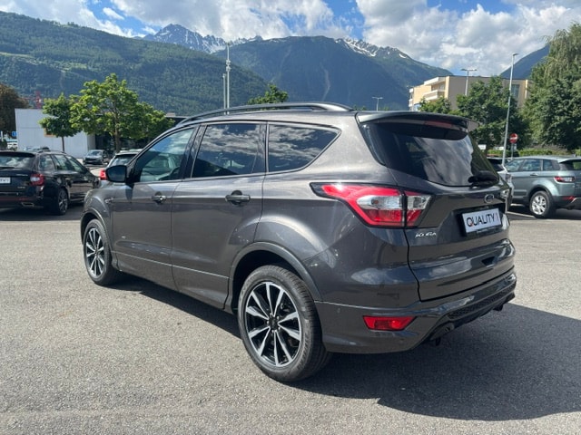 FORD Kuga 2.0 TDCi ST Line High 4WD-showroom-element-2
