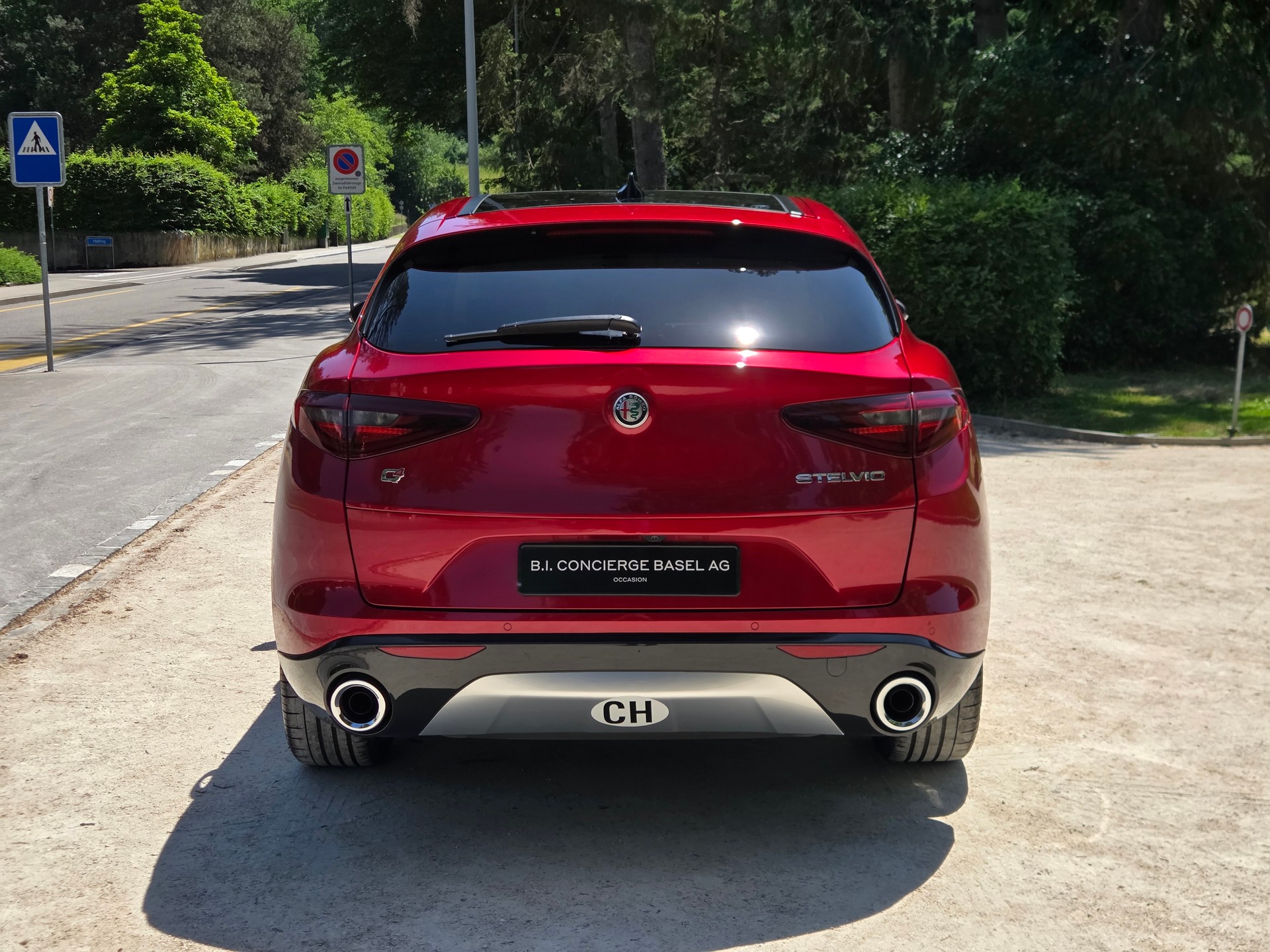 ALFA ROMEO STELVIO 2.0 Q4 VILLA D'ESTE LIMITIERTE SONDERSERIE IN ROSSO ETNA-image-4