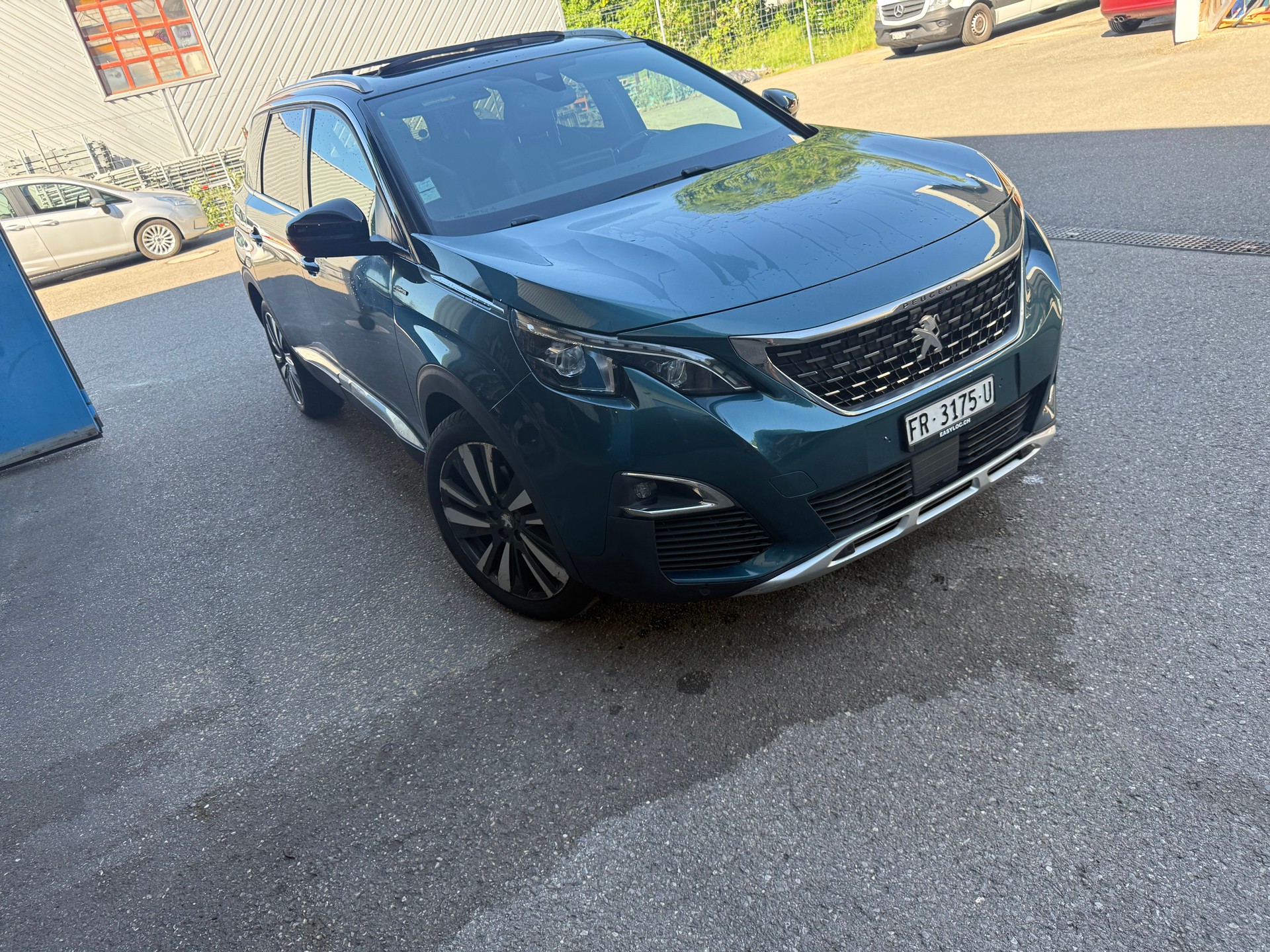 PEUGEOT 5008 1.6 BlueHDi Active ETA-image-11