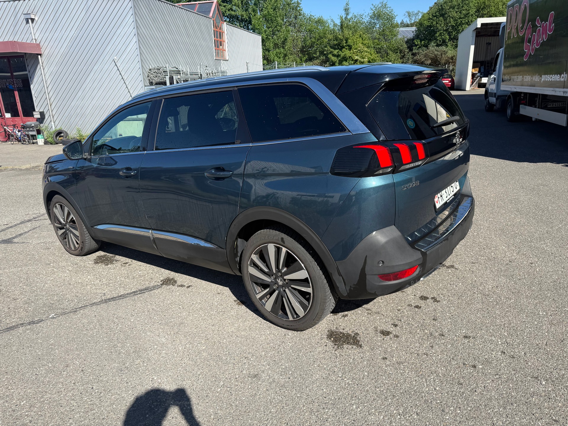 PEUGEOT 5008 1.6 BlueHDi Active ETA-image-5