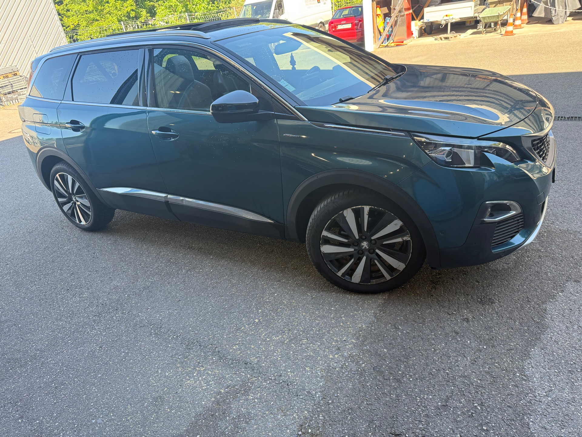 PEUGEOT 5008 1.6 BlueHDi Active ETA-image-10