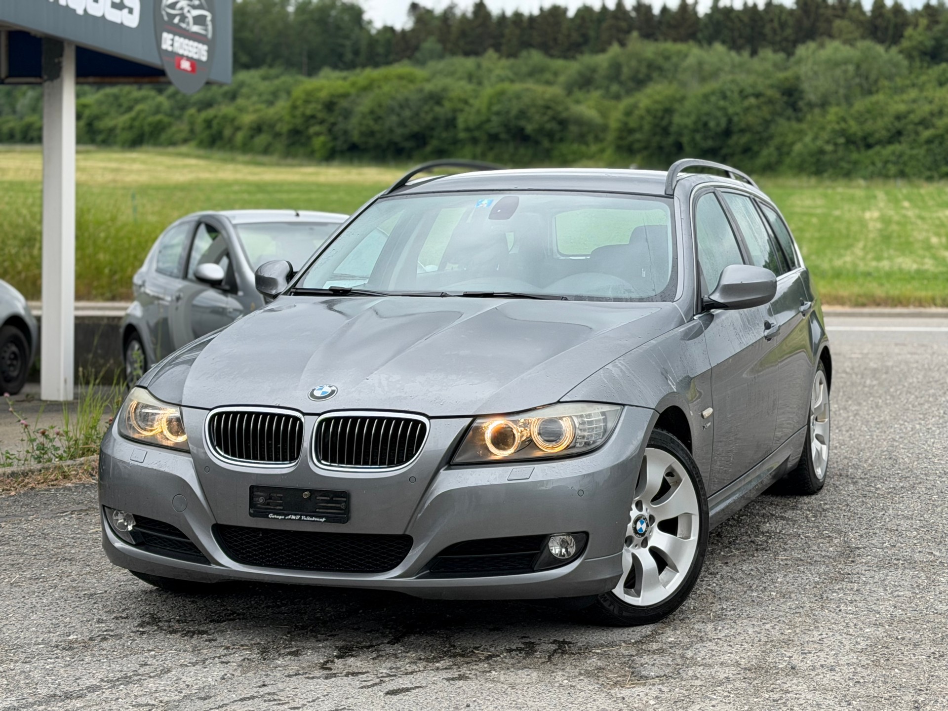 BMW 325i xDrive Touring Steptronic