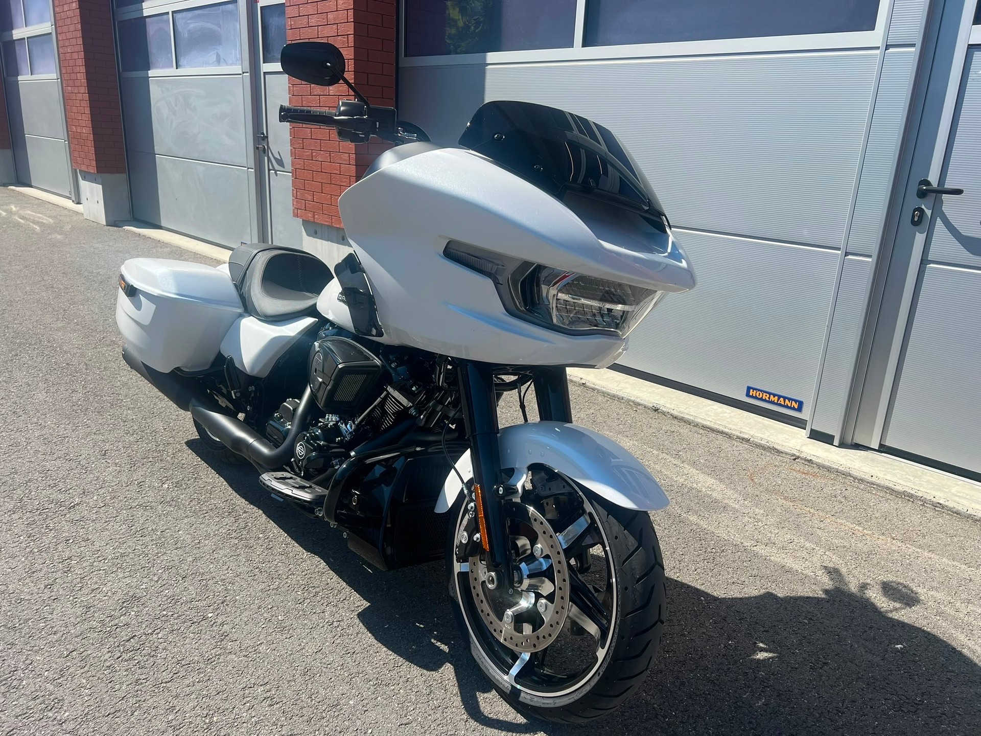 HARLEY-DAVIDSON FLTRX Road Glide 117-image-2