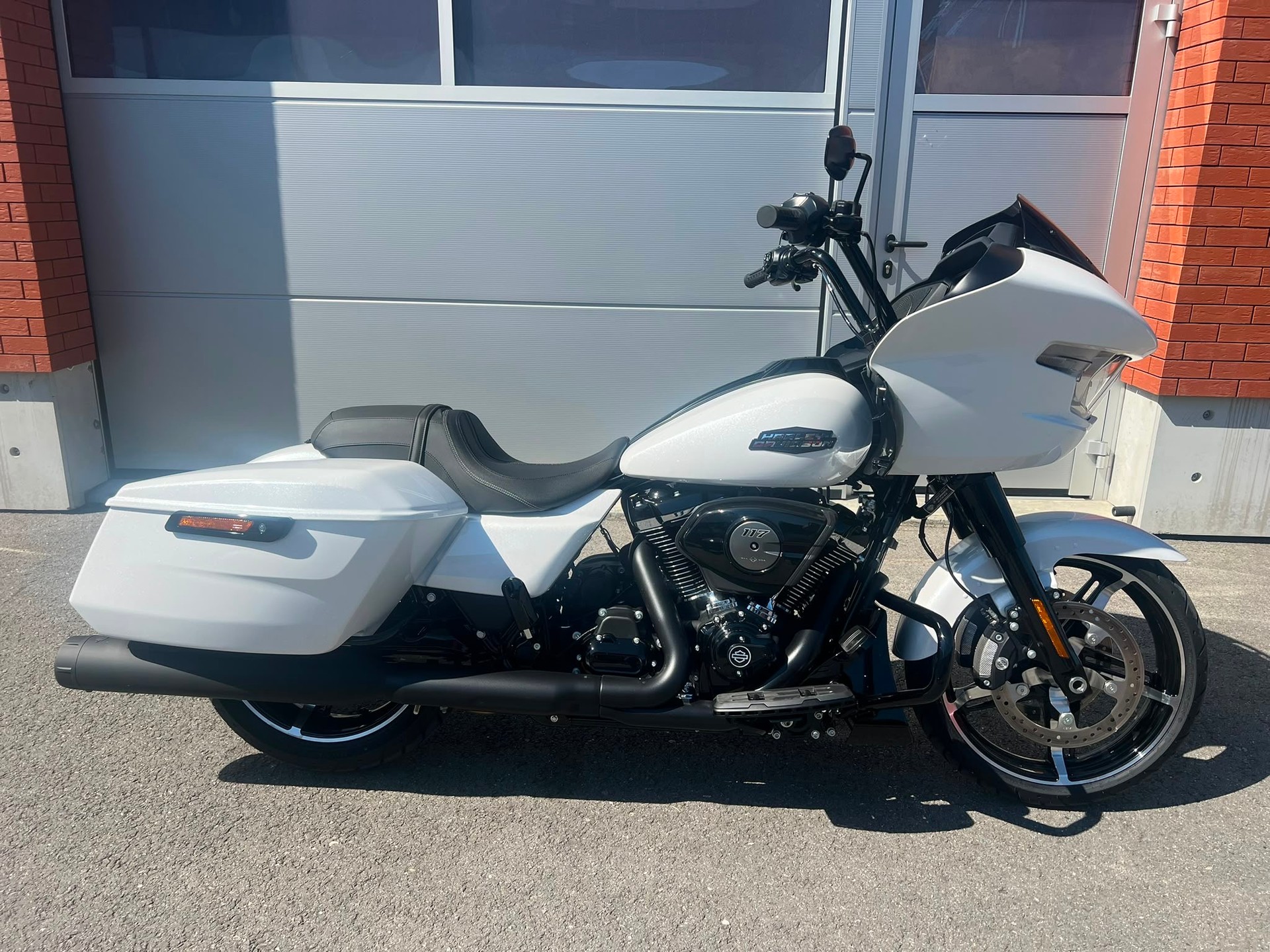 HARLEY-DAVIDSON FLTRX Road Glide 117-image-1