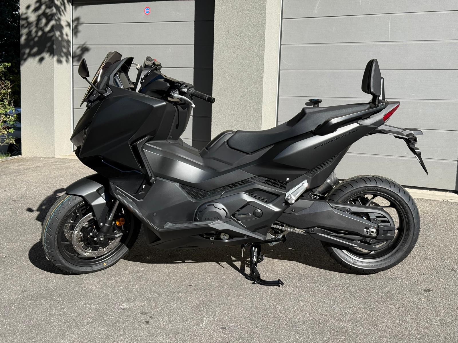 HONDA NSS 750 Edition Daytona 2026-showroom-element-2