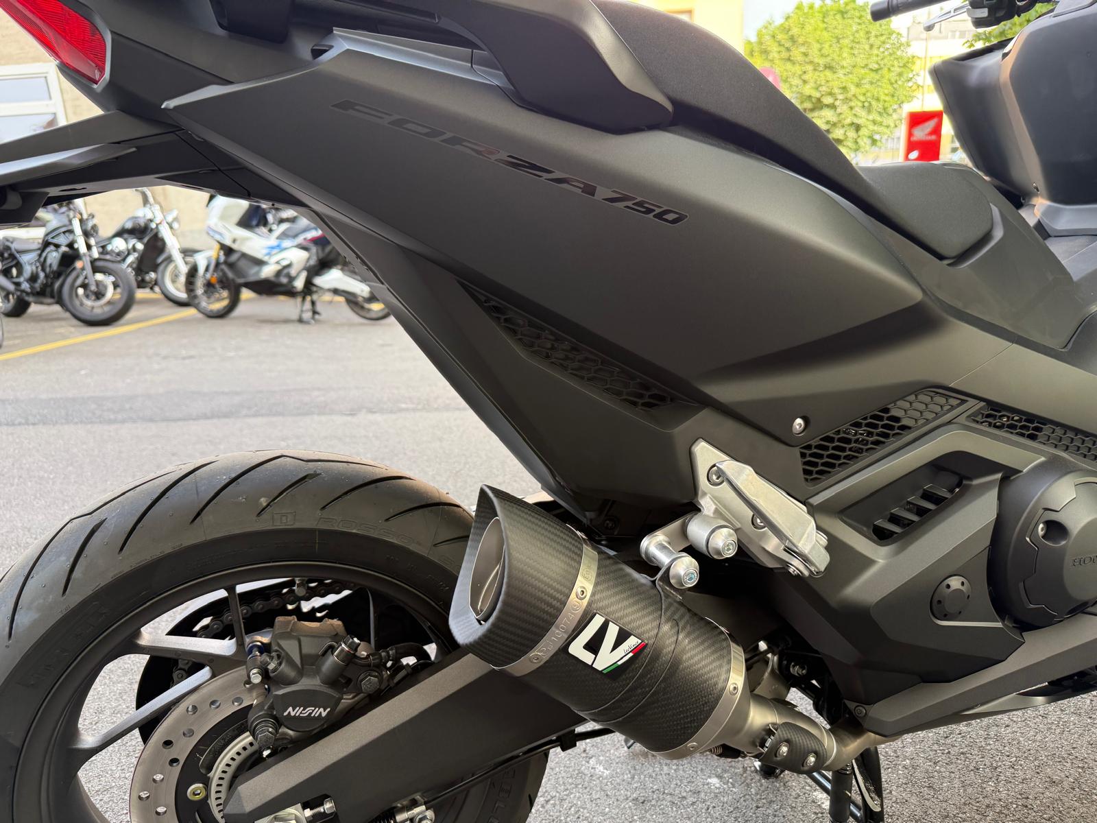 HONDA NSS 750-image-11