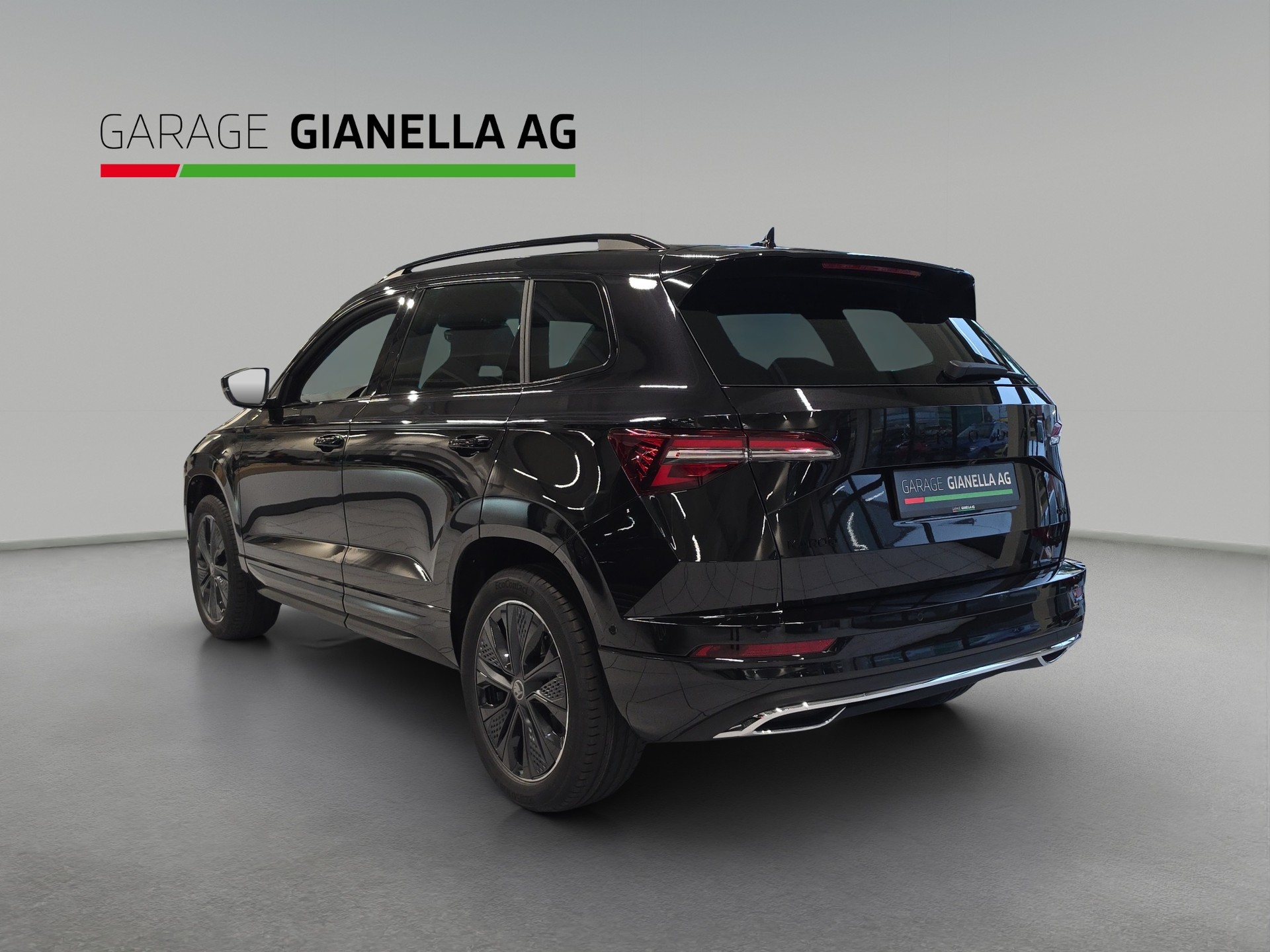 SKODA Karoq 2.0 TSI SportLine 4x4 DSG-showroom-element-2