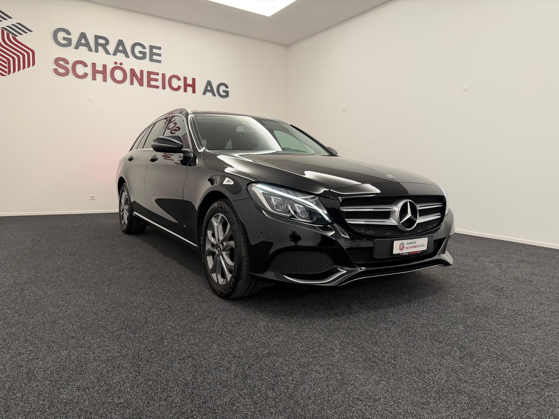 MERCEDES-BENZ C 200 Avantgarde Kombi-showroom-element-2