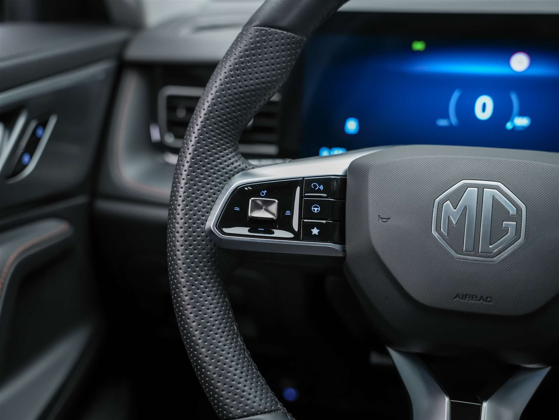 MG HS 1.5 T Comfort Automat *Werksgarantie*Rückfahrkamera*Abstandsregler*-image-24
