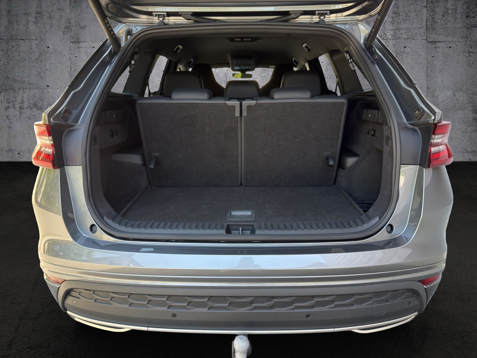 SKODA Kodiaq 2.0 TDI Sportline 4x4 * CH-Fahrzeug / Werksgarantie*-image-11