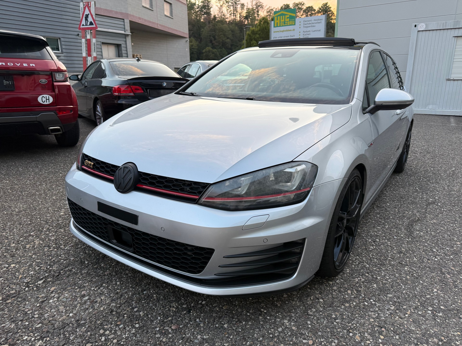 VW Golf 2.0 TSI GTI Performance-image-4