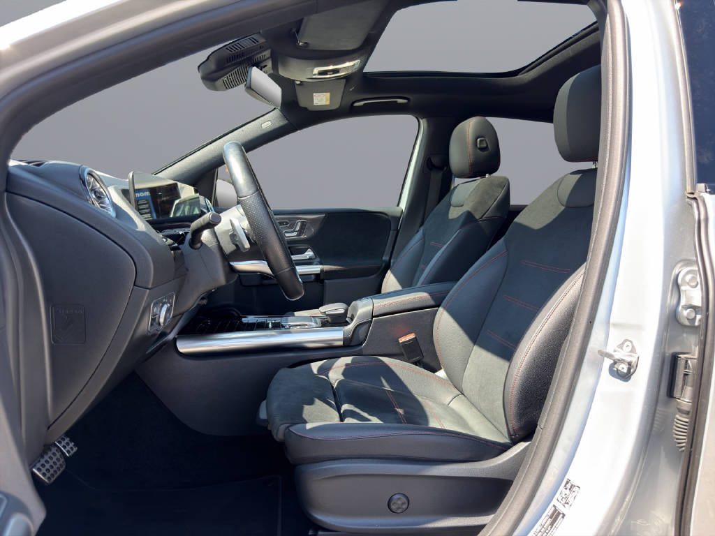 MERCEDES-BENZ B 250 AMG Line 4matic-image-7