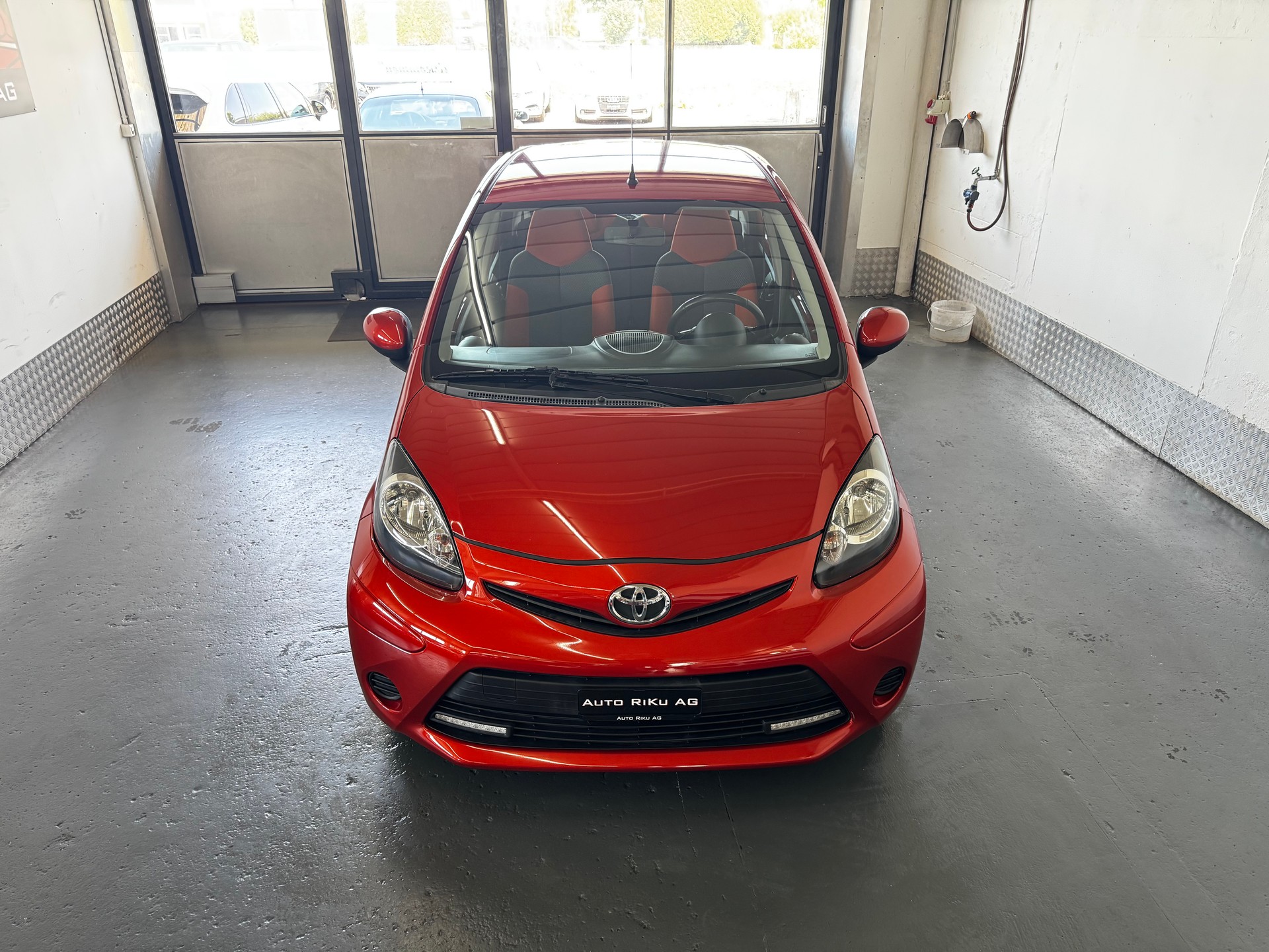 TOYOTA Aygo 1.0 VVT-i Sol Multimode-showroom-element-2