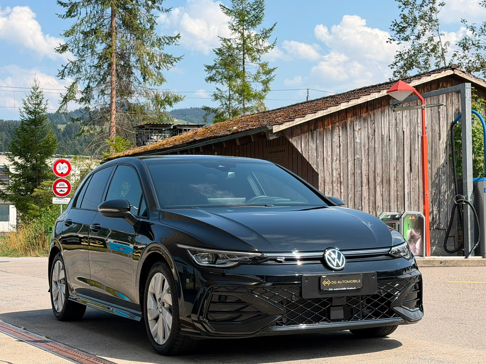 VW Golf 2.0 TSI R-Line DSG 4 Motion *Facelift**Top Zustand**Top Ausstattung**El. Anhängerkupplung**IQ-Light**-showroom-element-2