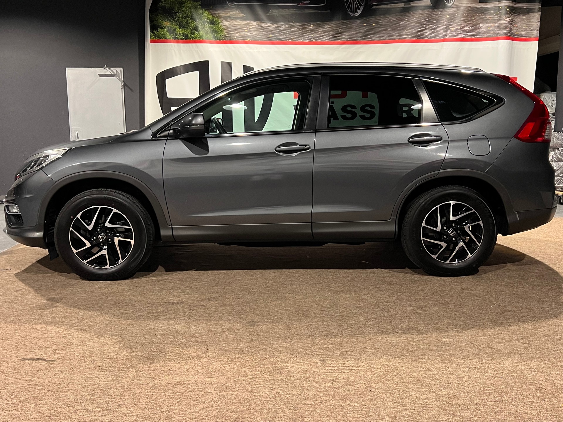 HONDA CR-V 1.6 i-DTEC Elegance 4WD Automatic-image-6