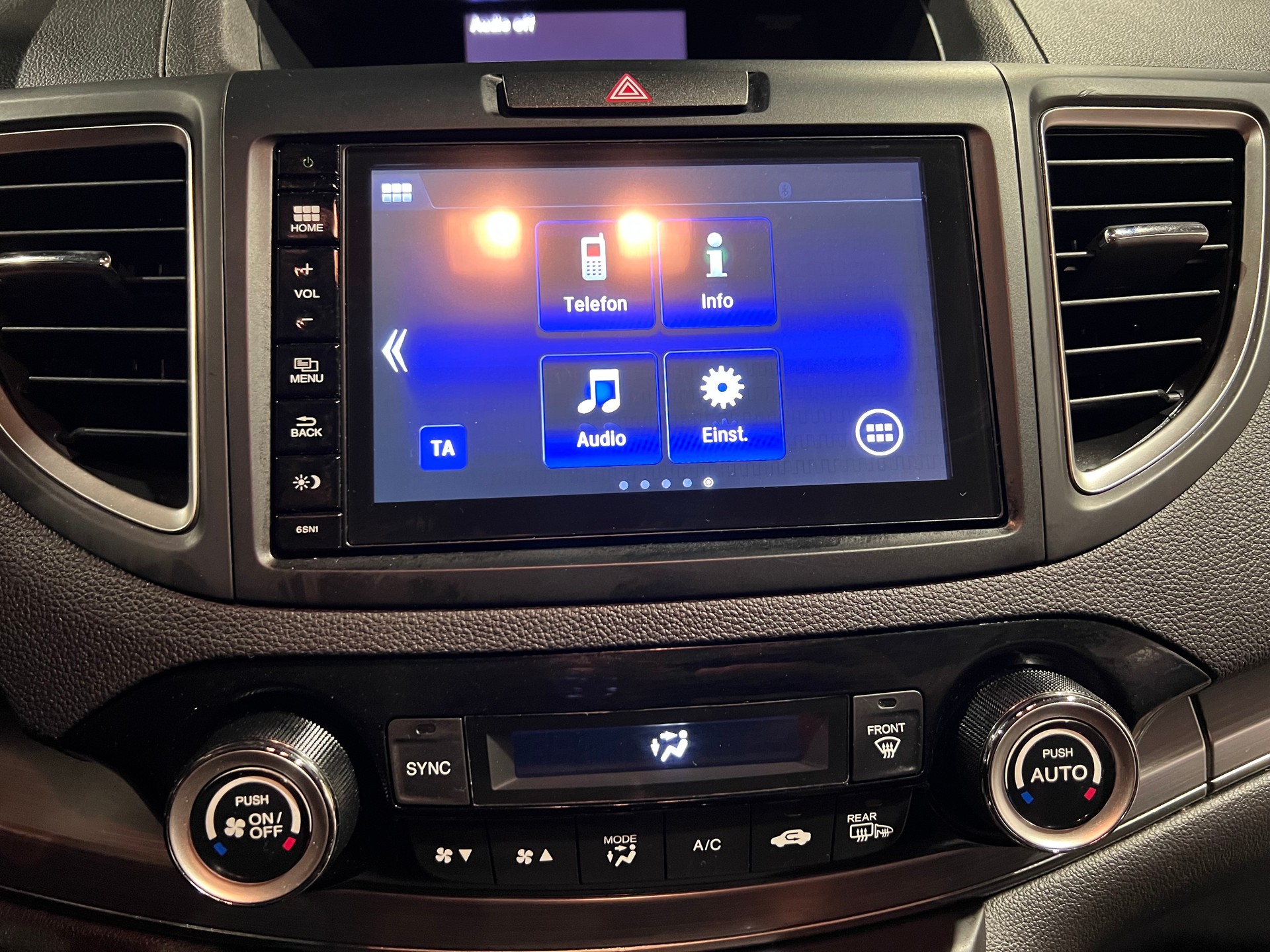 HONDA CR-V 1.6 i-DTEC Elegance 4WD Automatic-image-17