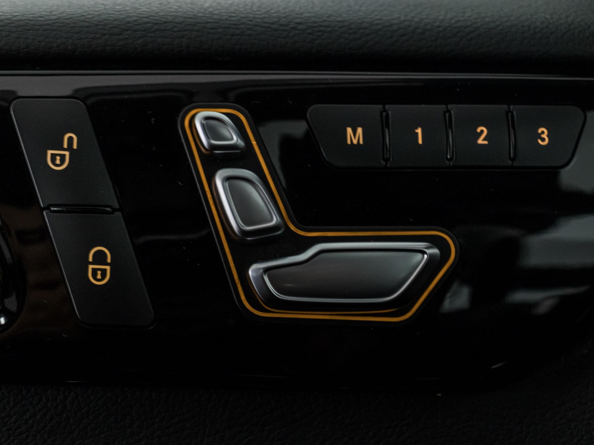 MERCEDES-BENZ GLE 350 d 4MATIC-image-12