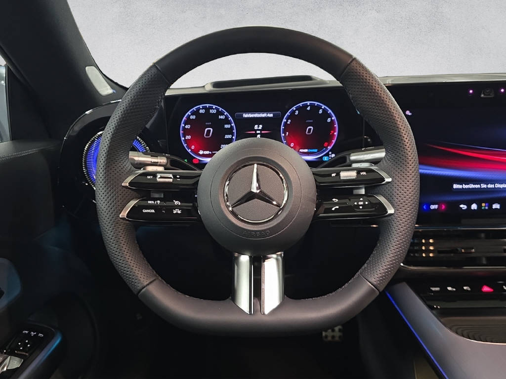 MERCEDES-BENZ CLA 220 4Matic AMG Line Shooting Brake-image-11