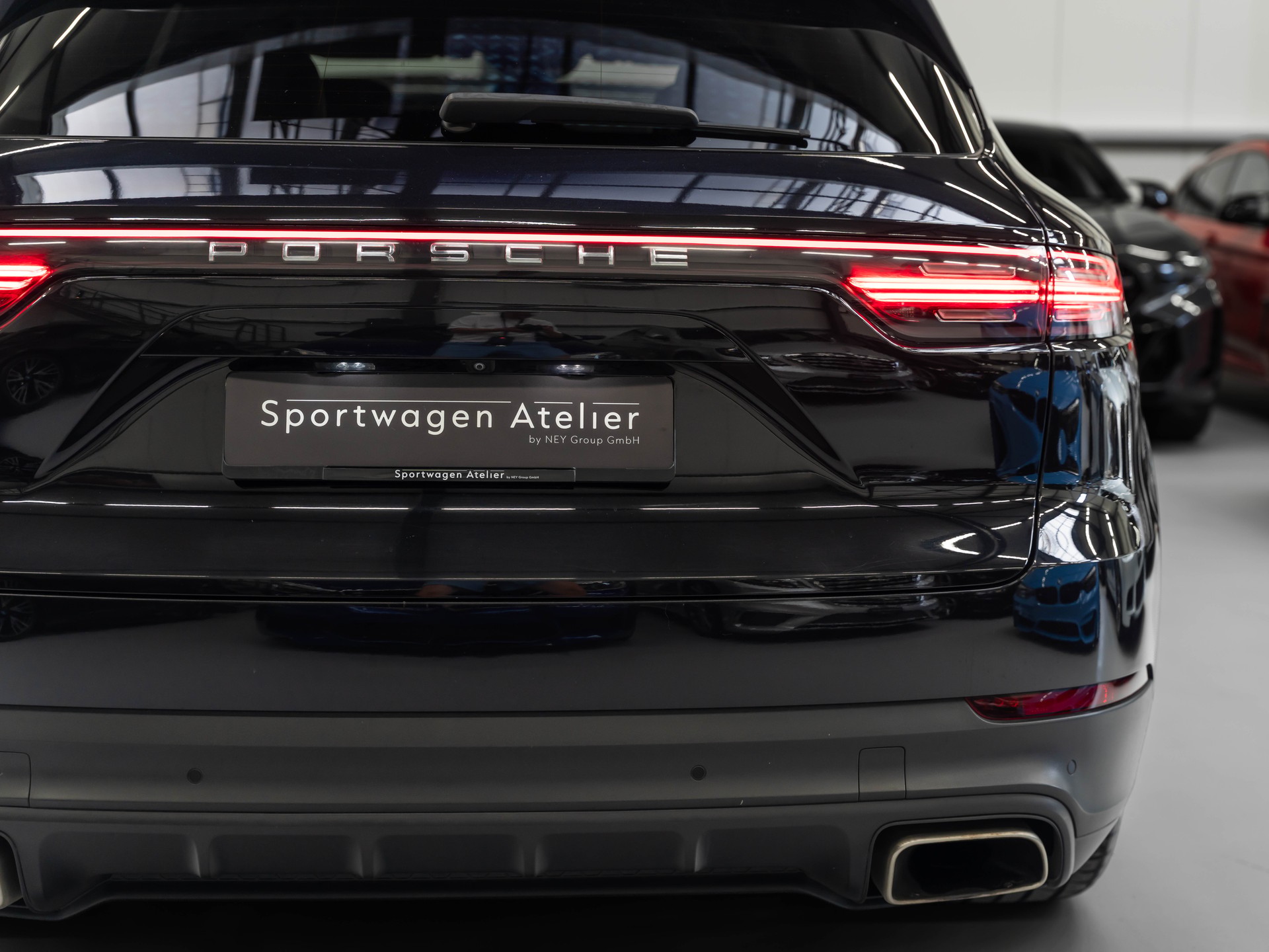 PORSCHE Cayenne-image-14