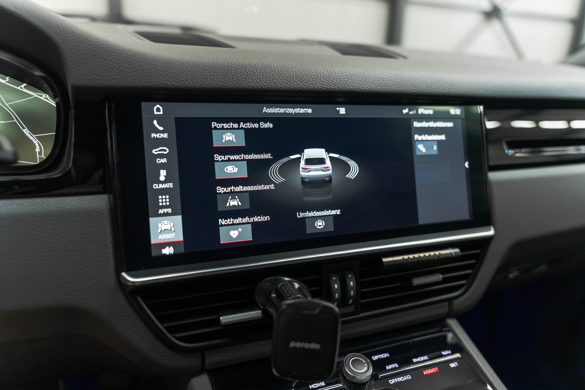 PORSCHE Cayenne-image-28