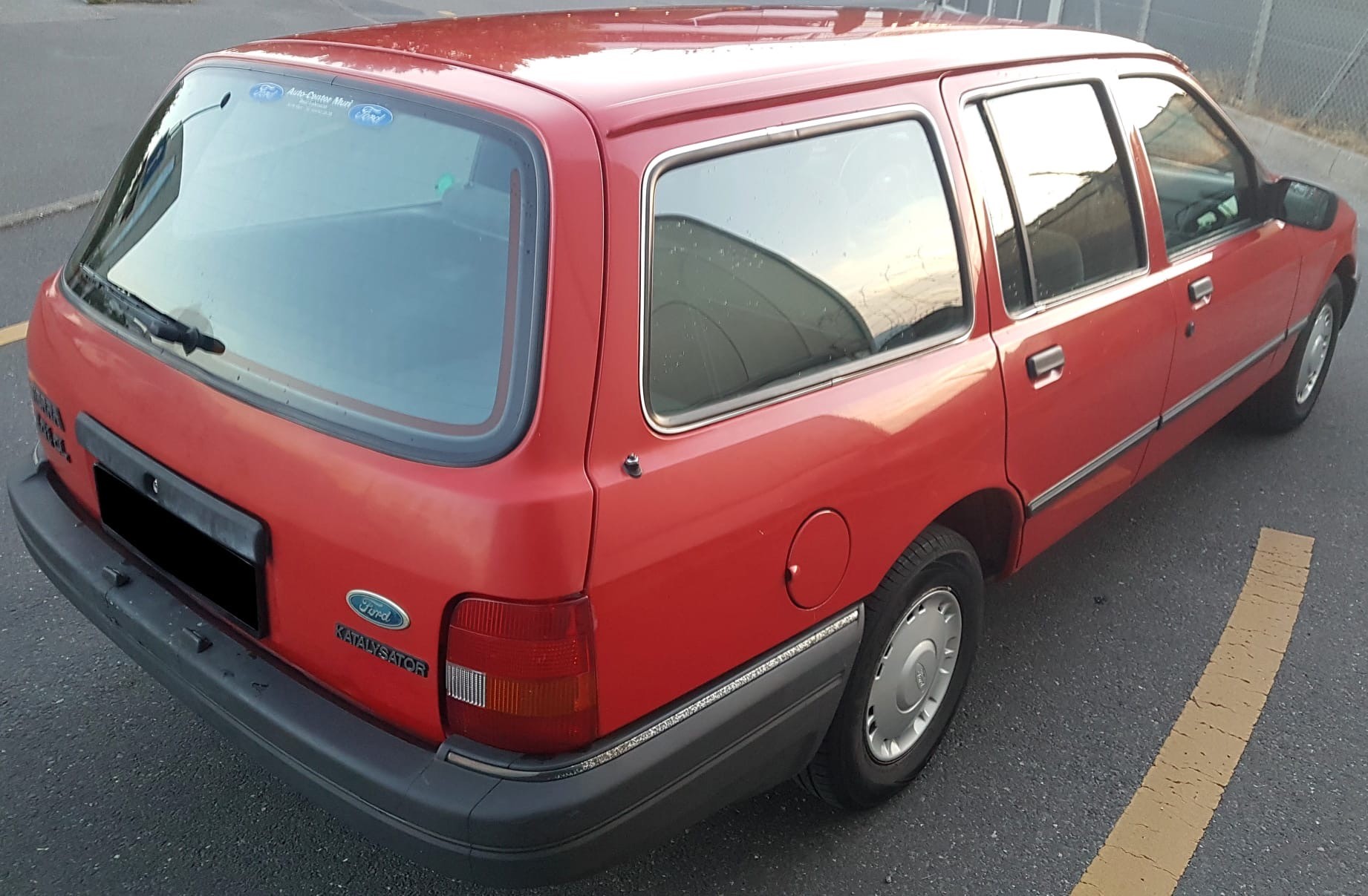 FORD Sierra 2.0i GL-showroom-element-1