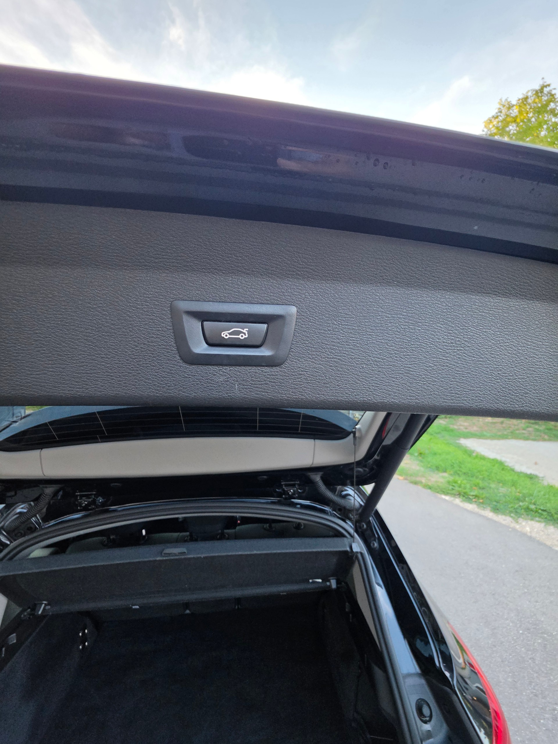 BMW X1 xDrive 25e Sport Line Steptronic-image-20