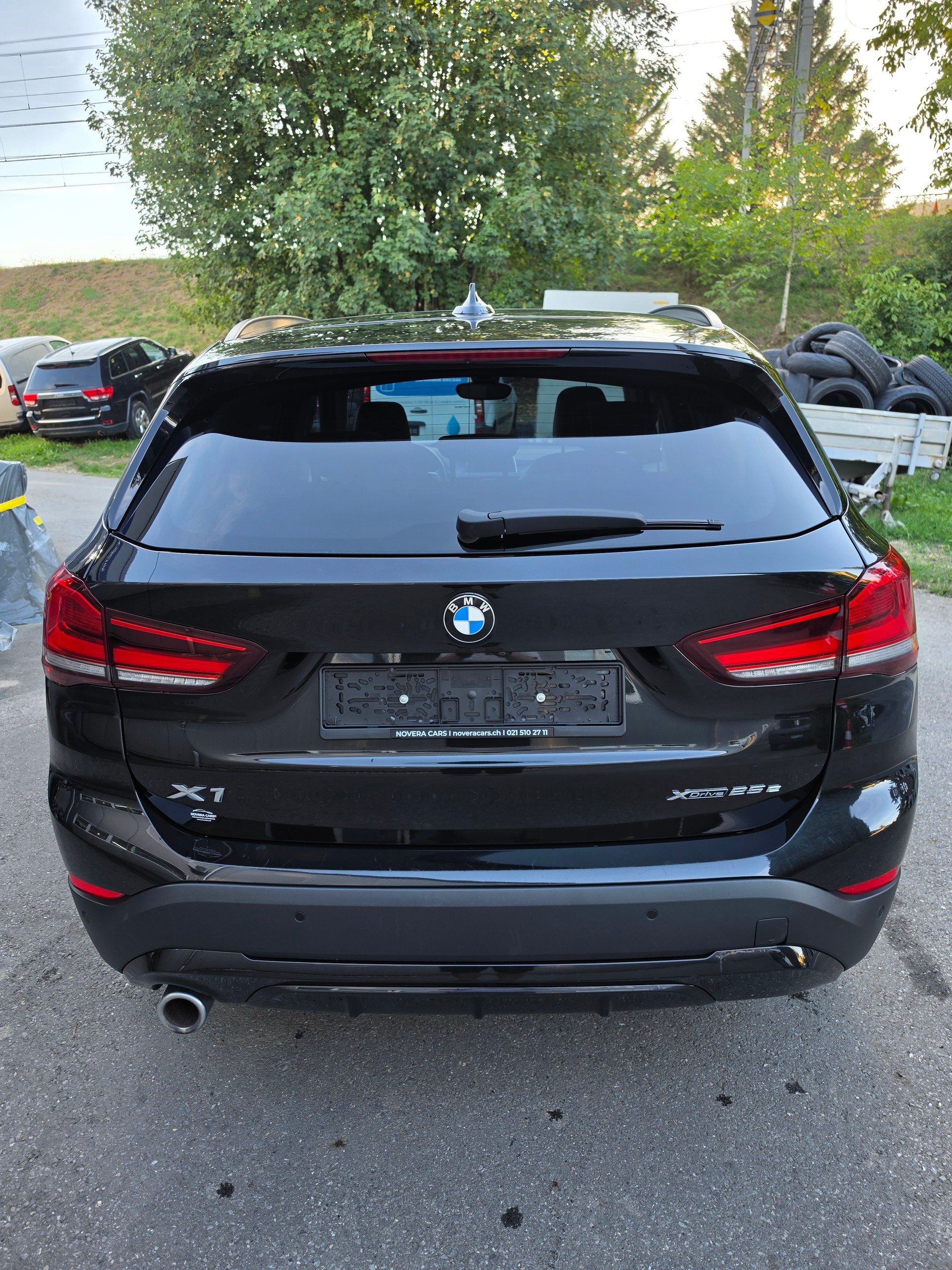BMW X1 xDrive 25e Sport Line Steptronic-image-4