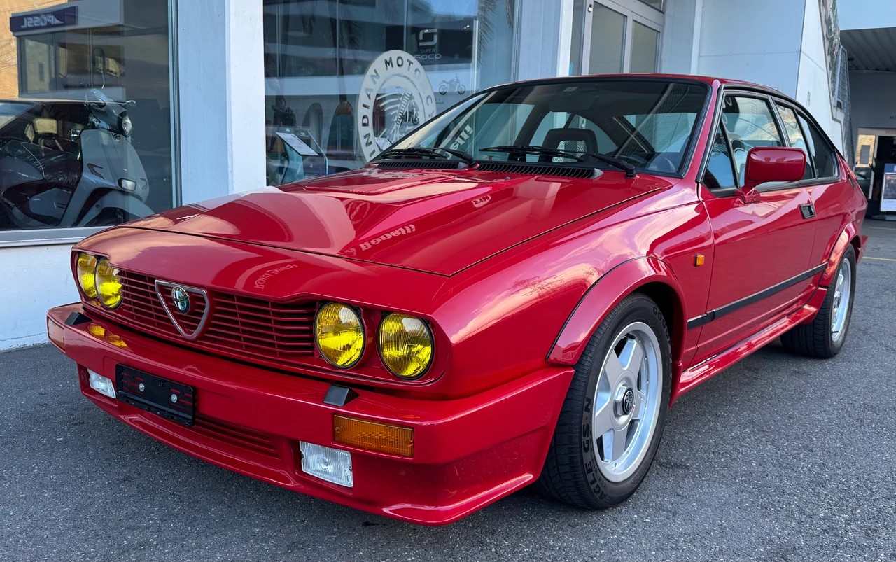 ALFA ROMEO GTV 6 2.5 Grand Prix-image-10