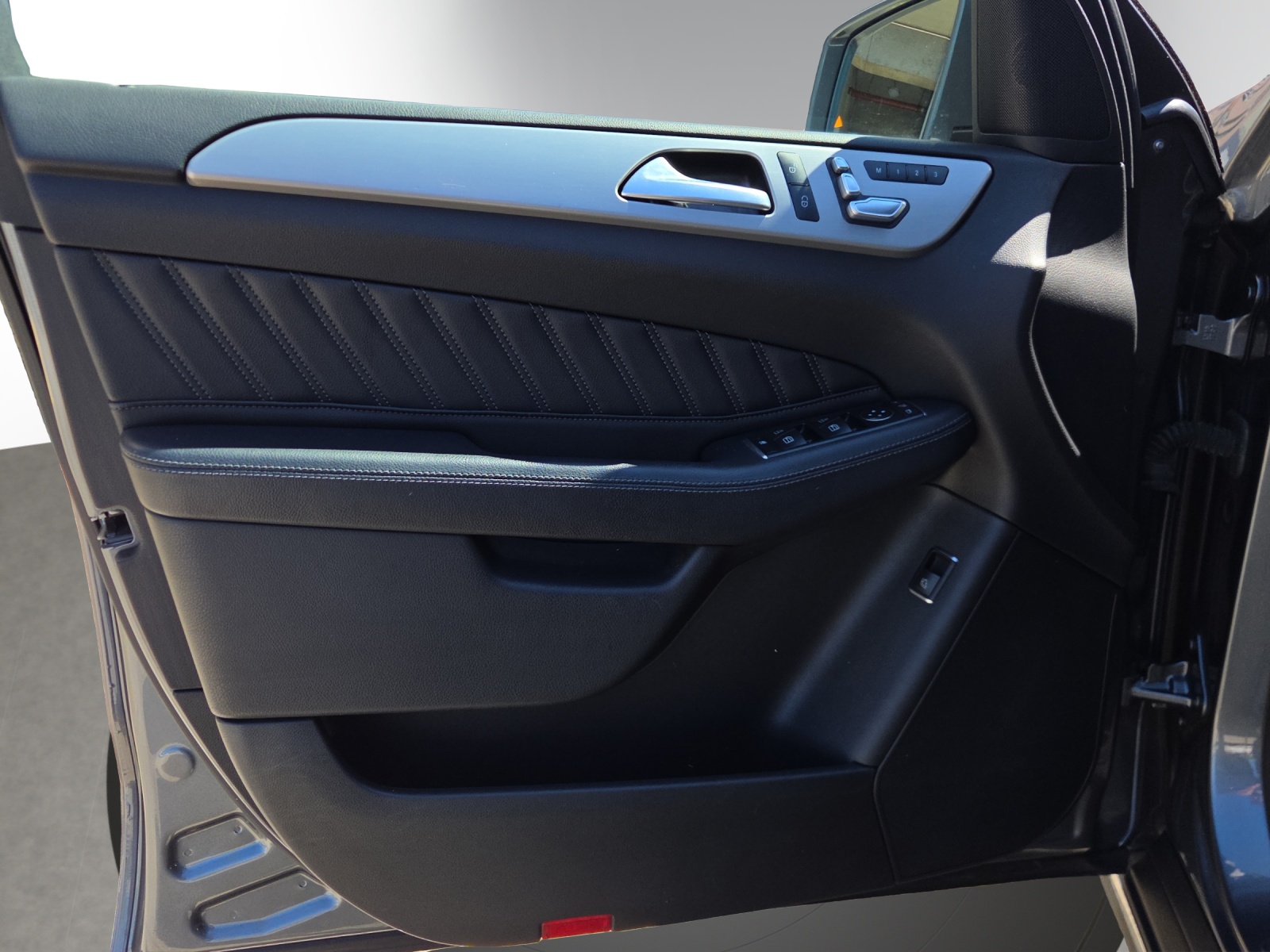 MERCEDES-BENZ GLE 350 d 4Matic 9G-Tronic-image-14