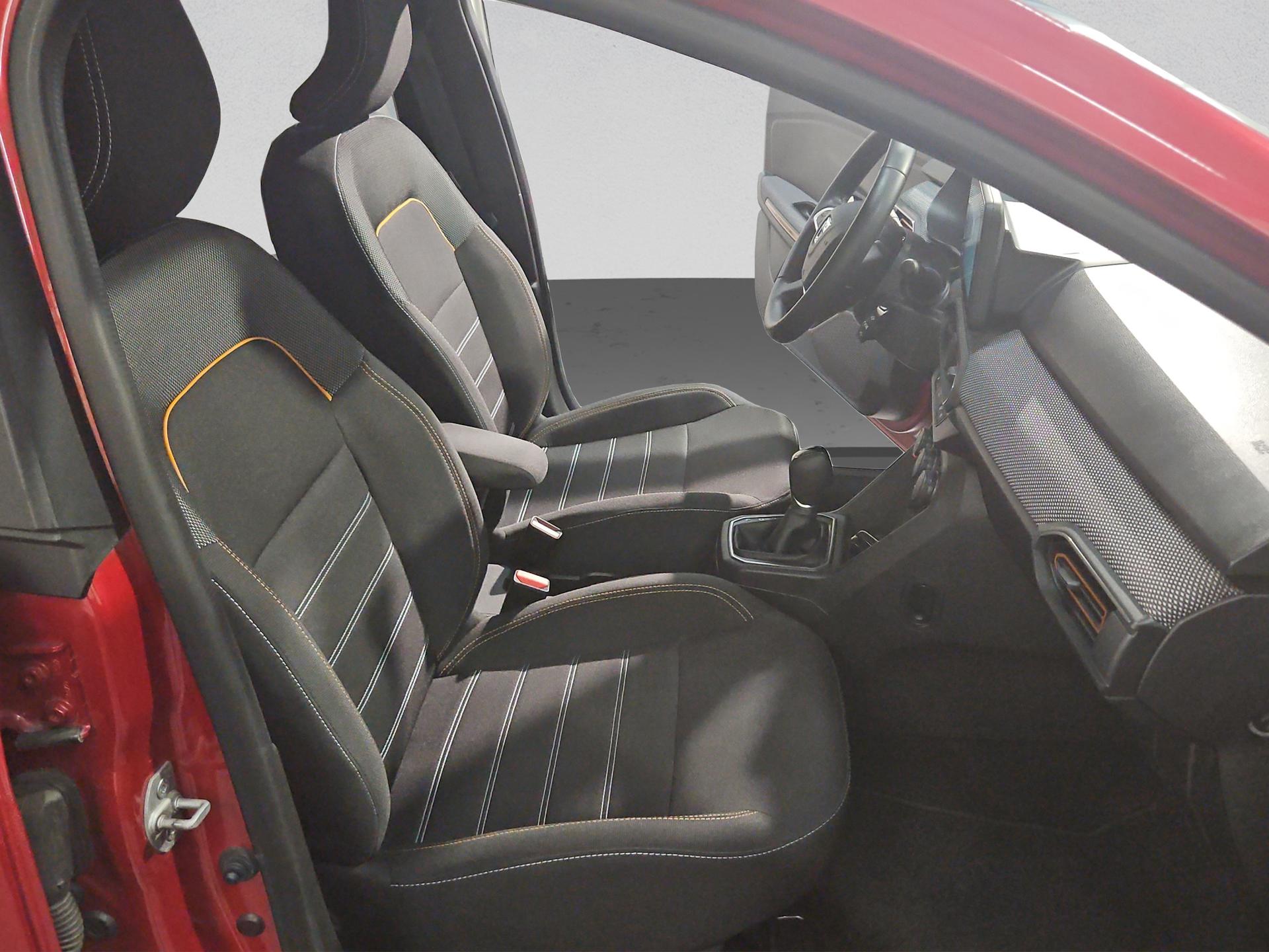 DACIA Sandero Stepway TCe 90 Comfort CVT-image-16
