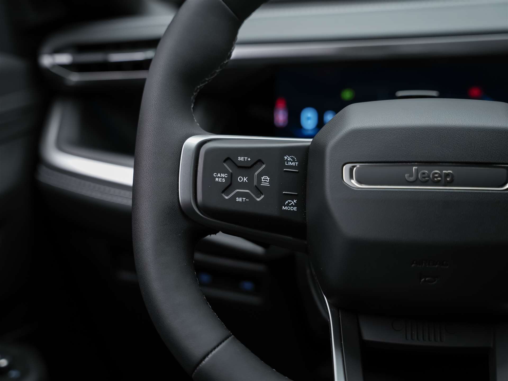JEEP Compass 1.2 T e-Hybrid First Edition *SOFORT Verfügbar*Werksgarantie*Matrix-LED*Lenkradheizung*-image-26