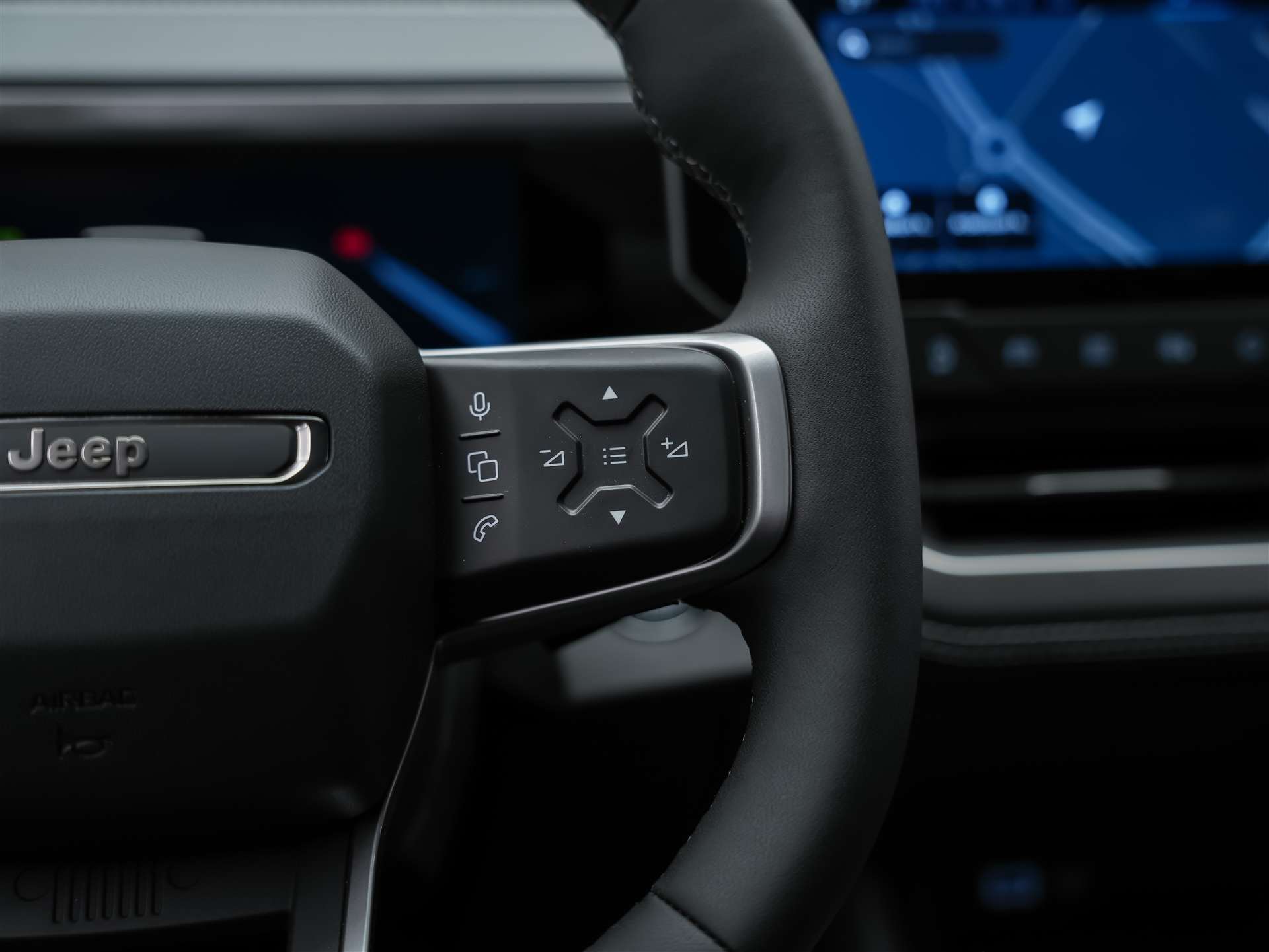 JEEP Compass 1.2 T e-Hybrid First Edition *SOFORT Verfügbar*Werksgarantie*Matrix-LED*Lenkradheizung*-image-27