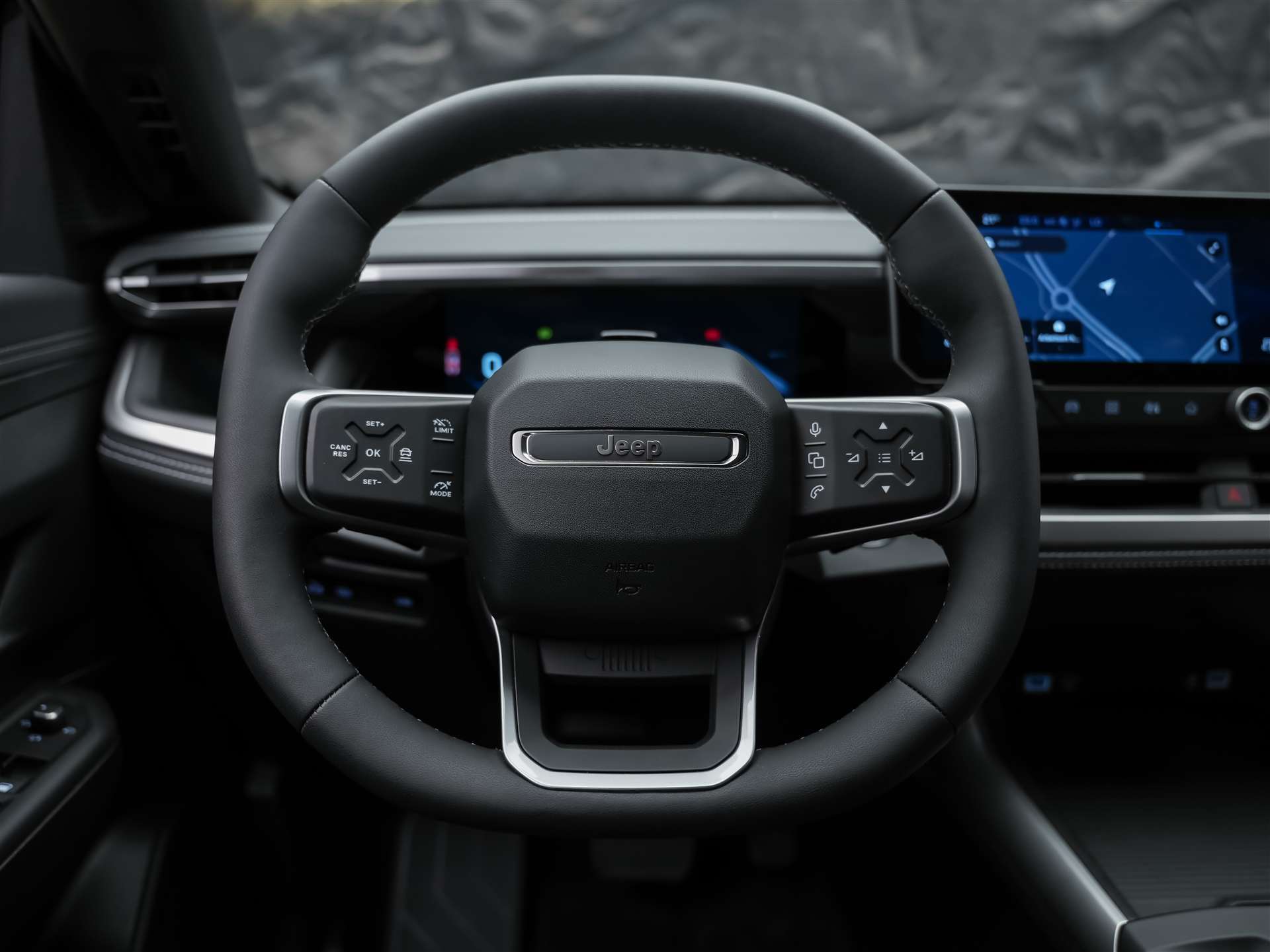 JEEP Compass 1.2 T e-Hybrid First Edition *SOFORT Verfügbar*Werksgarantie*Matrix-LED*Lenkradheizung*-image-25
