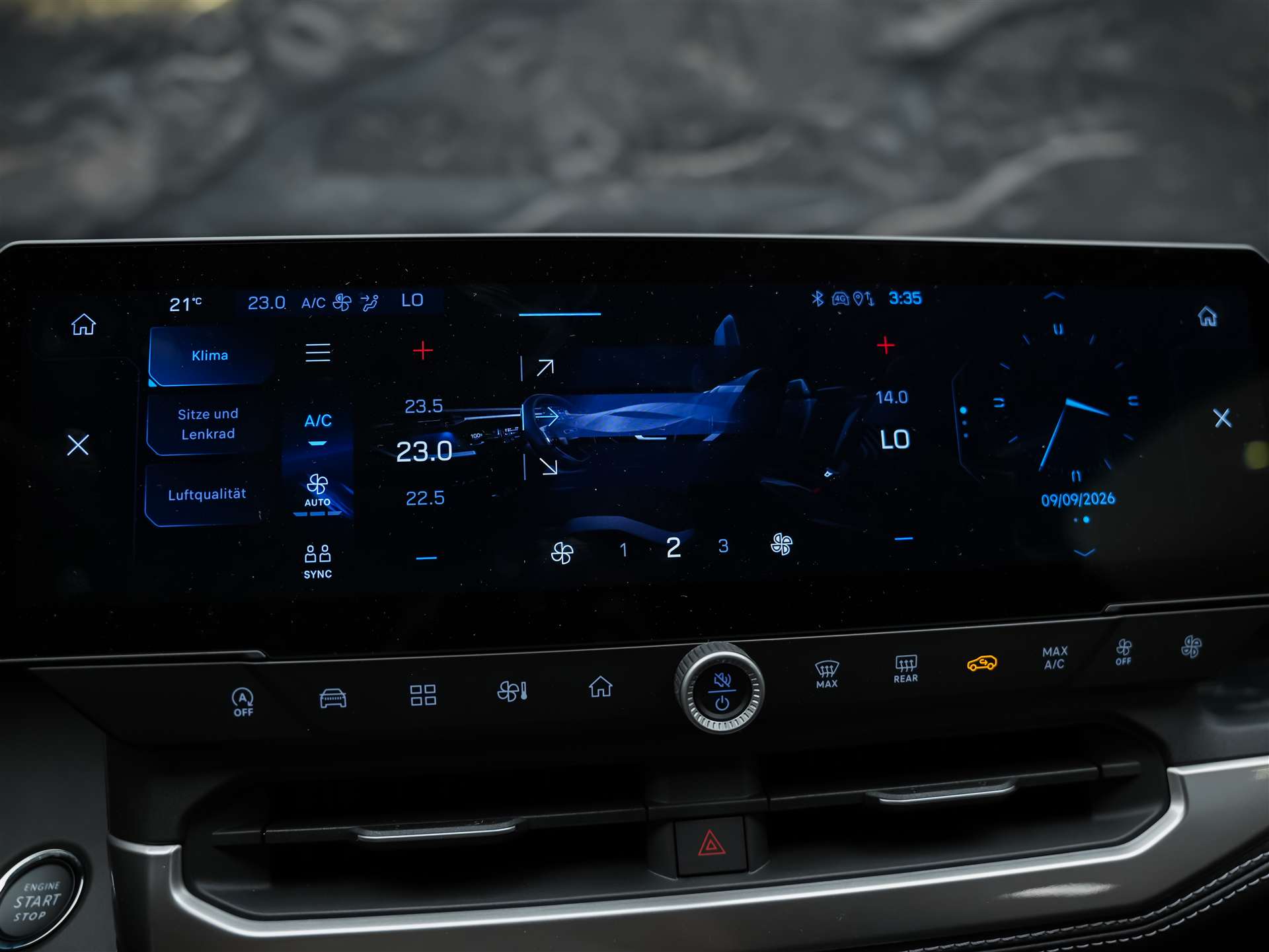 JEEP Compass 1.2 T e-Hybrid First Edition *SOFORT Verfügbar*Werksgarantie*Matrix-LED*Lenkradheizung*-image-29