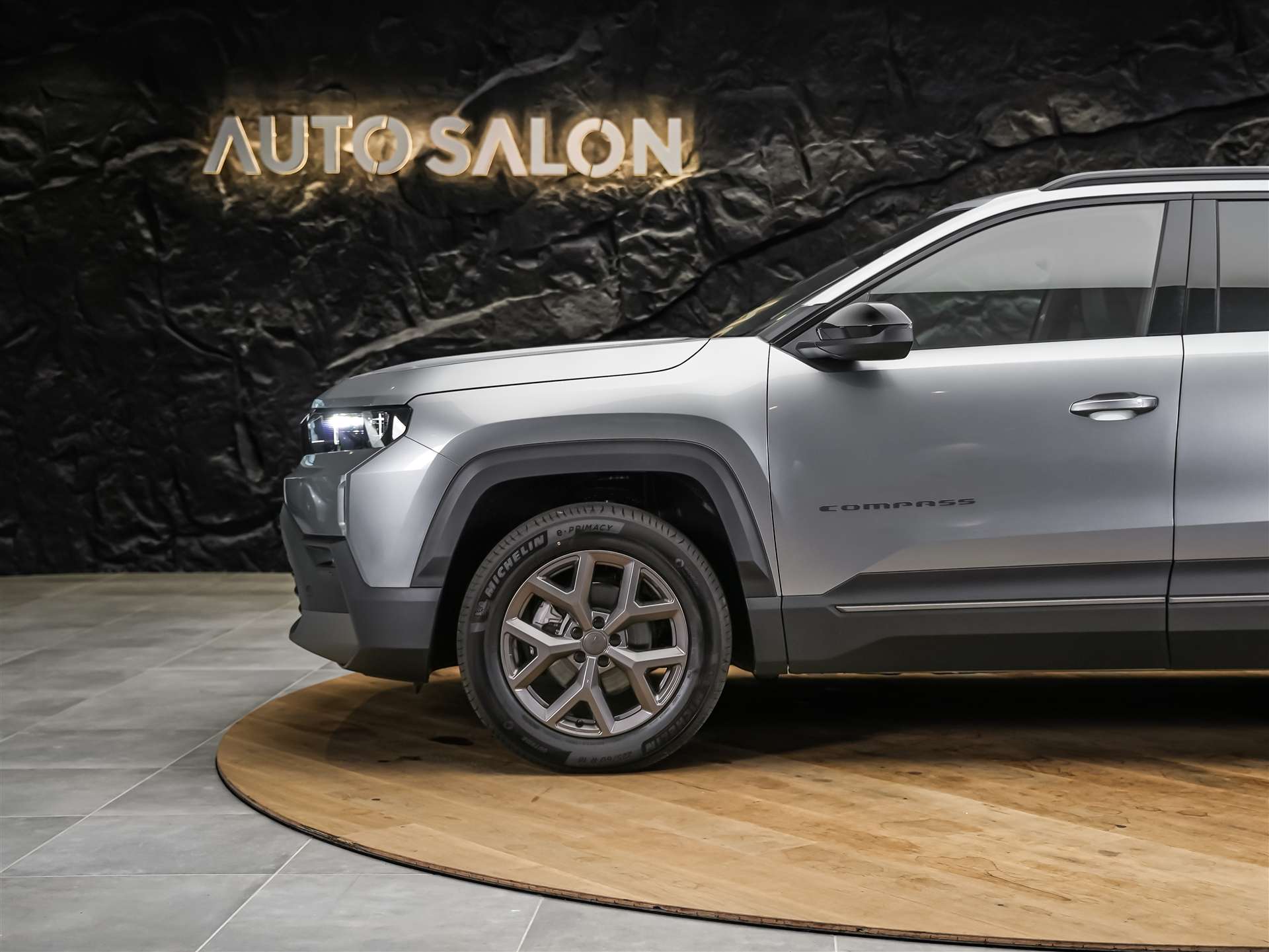 JEEP Compass 1.2 T e-Hybrid First Edition *SOFORT Verfügbar*Werksgarantie*Matrix-LED*Lenkradheizung*-image-16